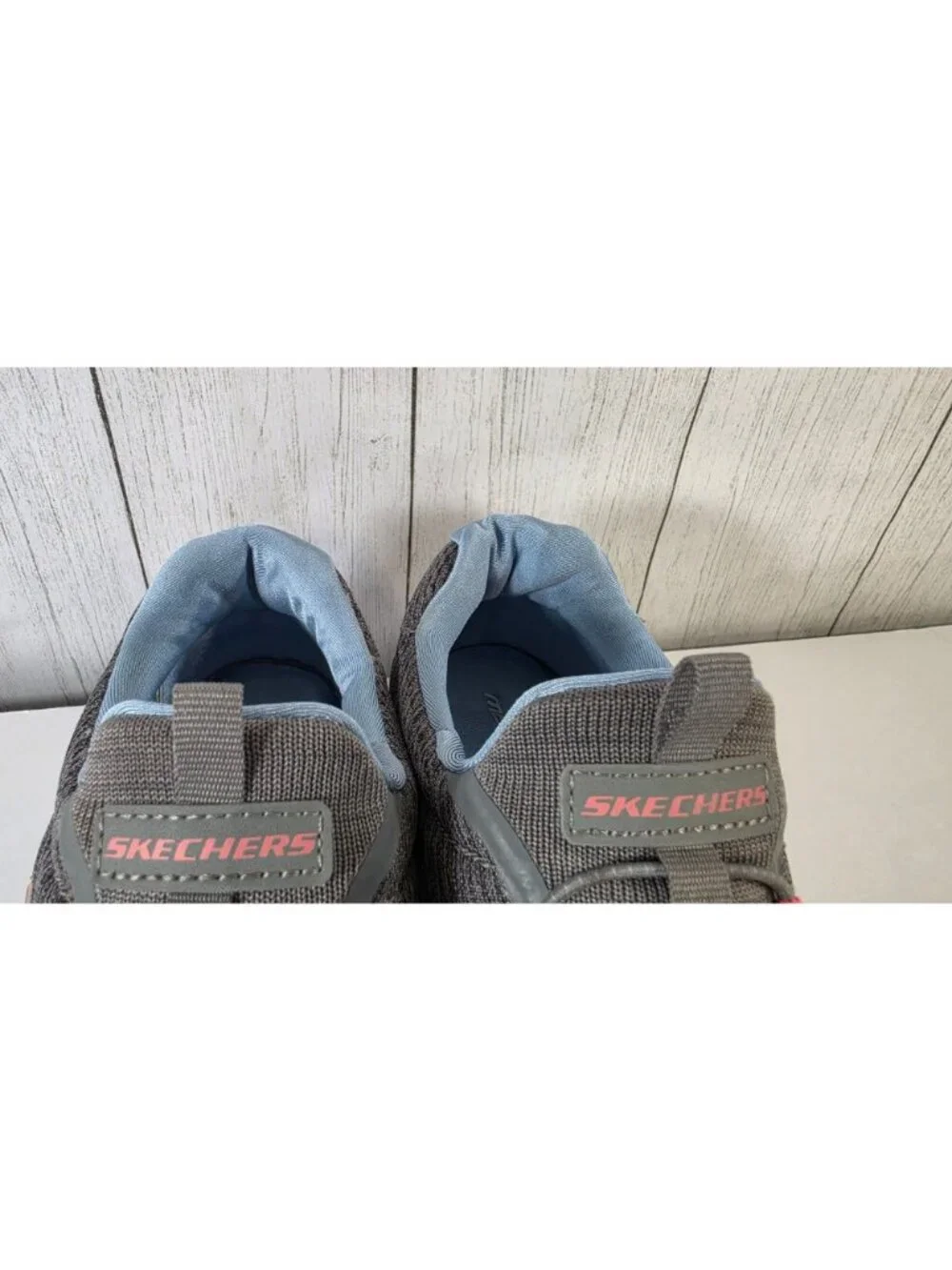 SKECHERS SUMMITS FUN FLAIR GRAY SLIP ON SNEAKERS WOMEN ATHLETIC RUNNING SHOES 9